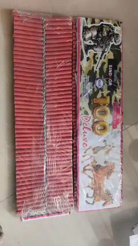 AC - 100 Deluxe Giant Crackers